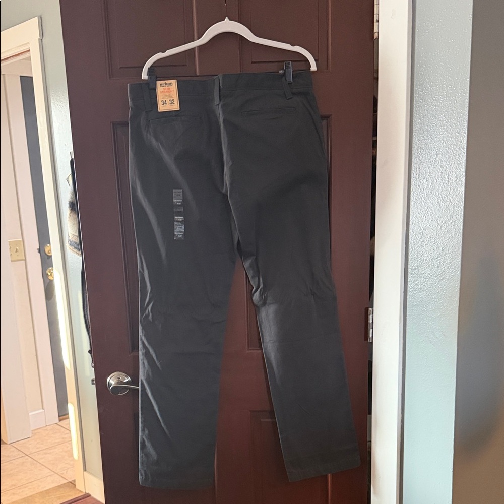 Urban Pipeline Men's Dark Gray Chinos — image 3 of 4